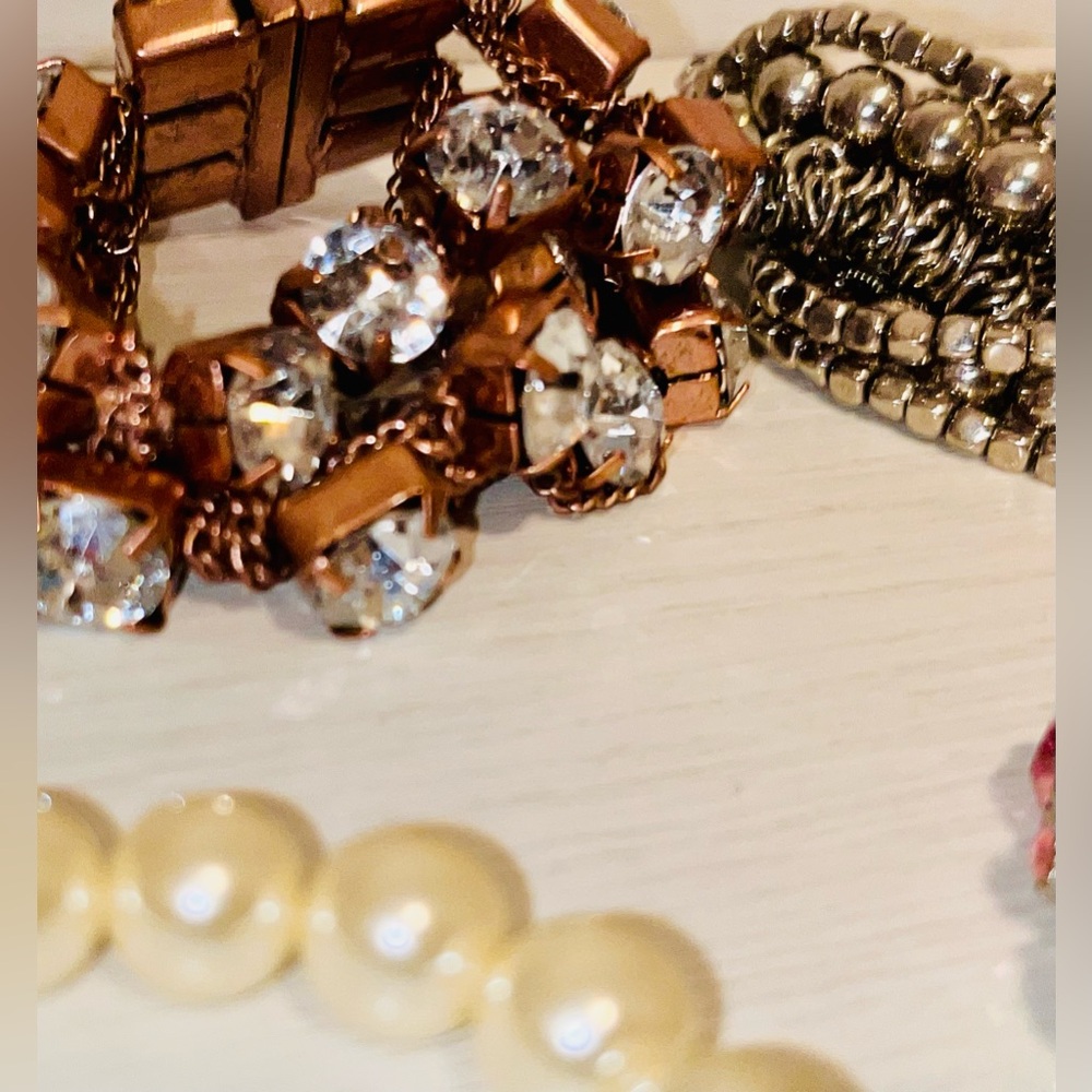 Beautiful Array of Multi-Color Bracelets LOT - Picture 9 of 16